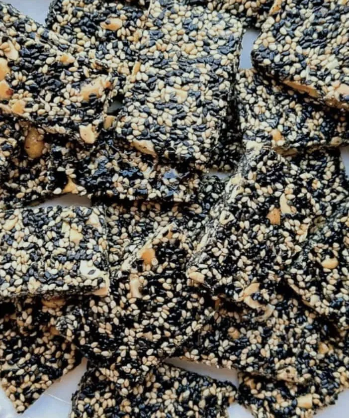 chinese-sesame-candy